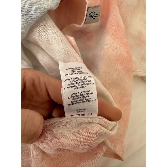 NWT Rails  Ellis Button Up in Multi Sky Tie Dye SizeS  Daybreak Lightweight, bre - Picture 13 of 15